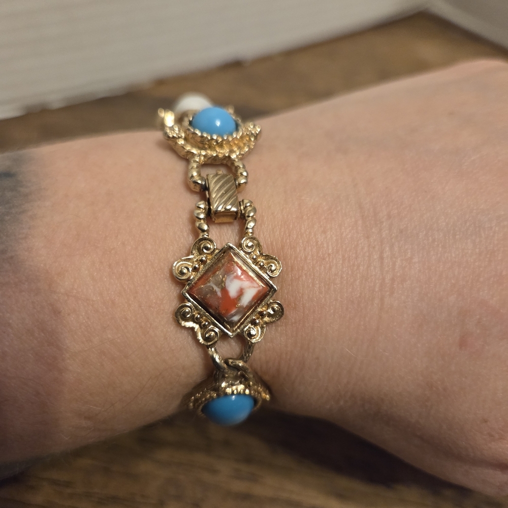 Sarah Coventry Vintage Gold Tone Bracelet with Pearl, Coral, and Turquoise - Picture 4 of 12